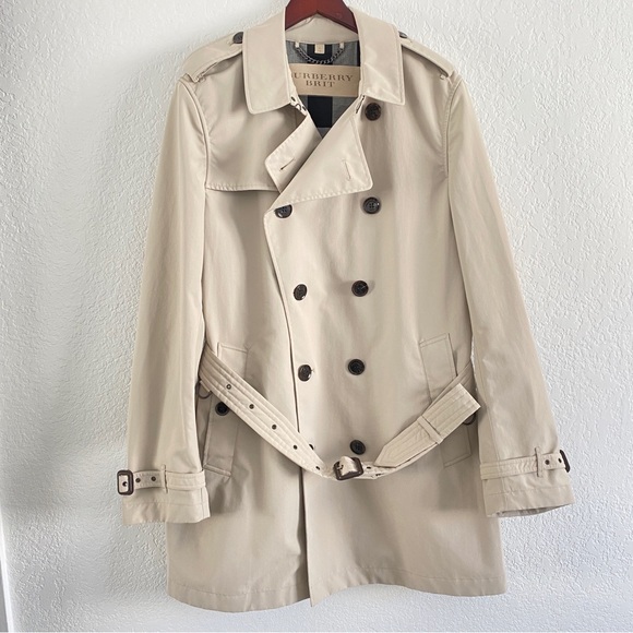 Burberry beige trench coat - Picture 2 of 14